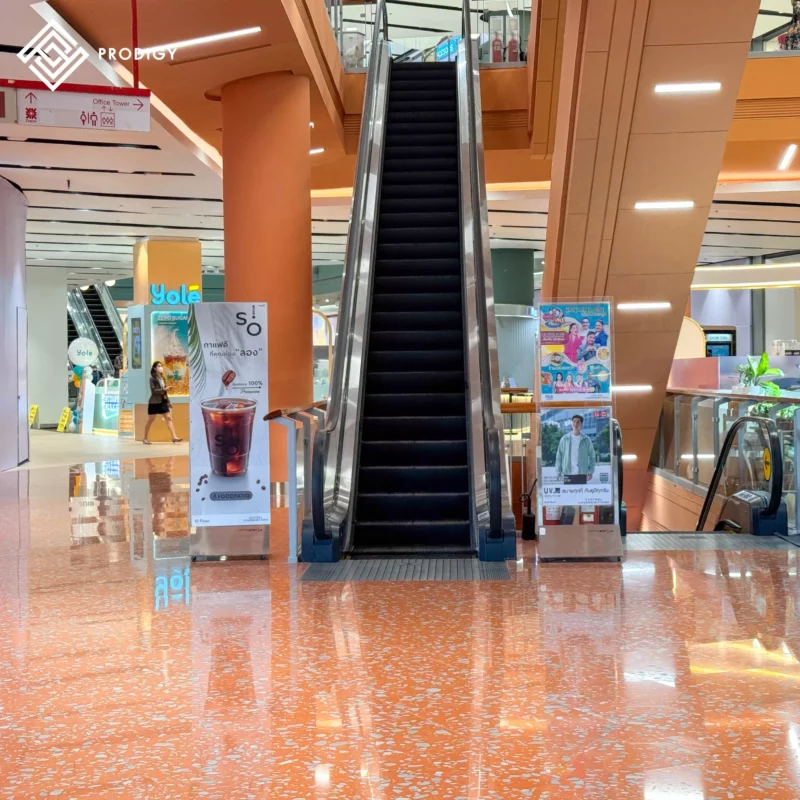 ปูพื้นด้วย หินขัด Terrazzo ที่ Central Chaengwattana